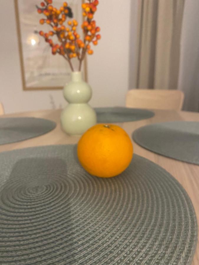 Metro Szwedzka Apartament Orange Warsawa Bagian luar foto